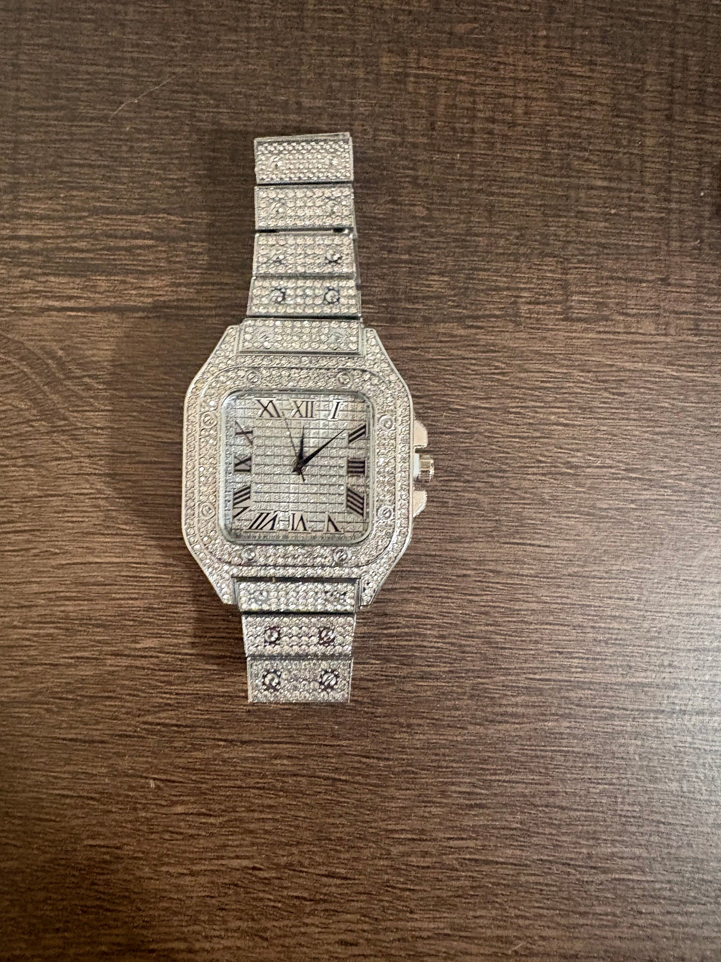 Elevate Your Style — Silver Moissanite Watch