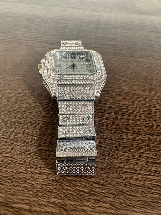 Elevate Your Style — Silver Moissanite Watch